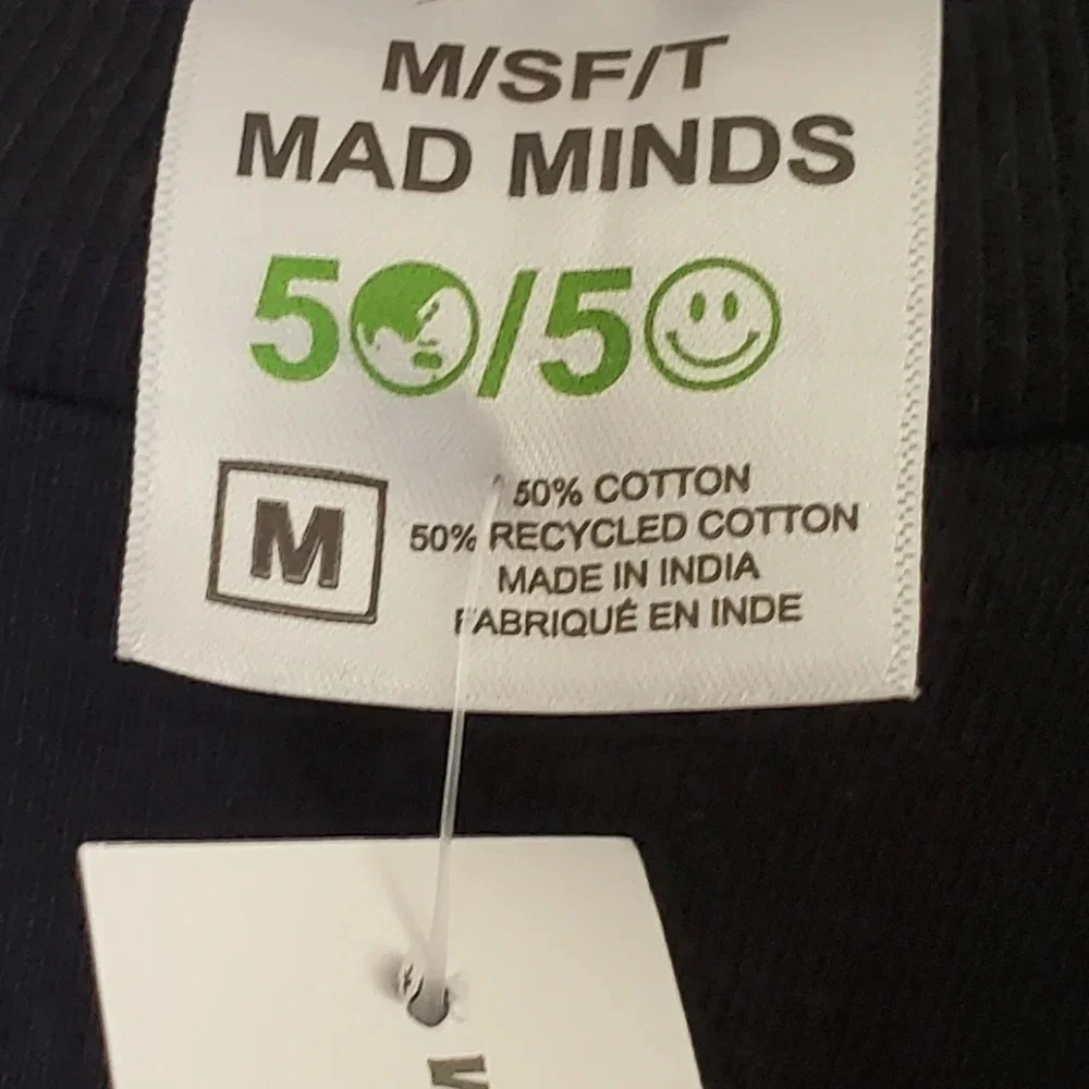M/FT/TS MAD MIND NWT GRAPHIC TEE SIZE M "HEAT WAVE /HERE COMES TROUBLE" - Picture 5 of 9